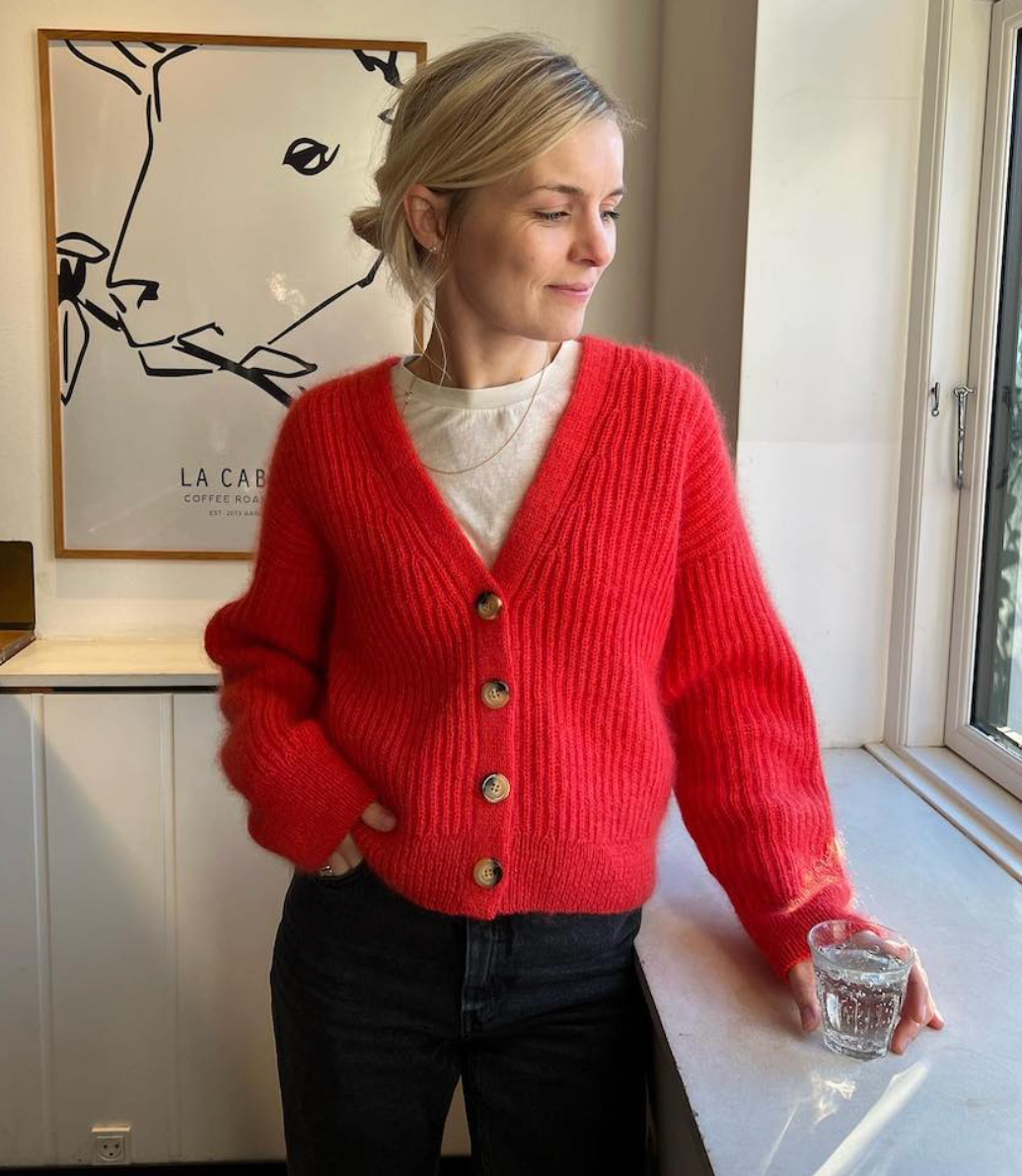 Agnete Cardigan Anleitung - PetiteKnit