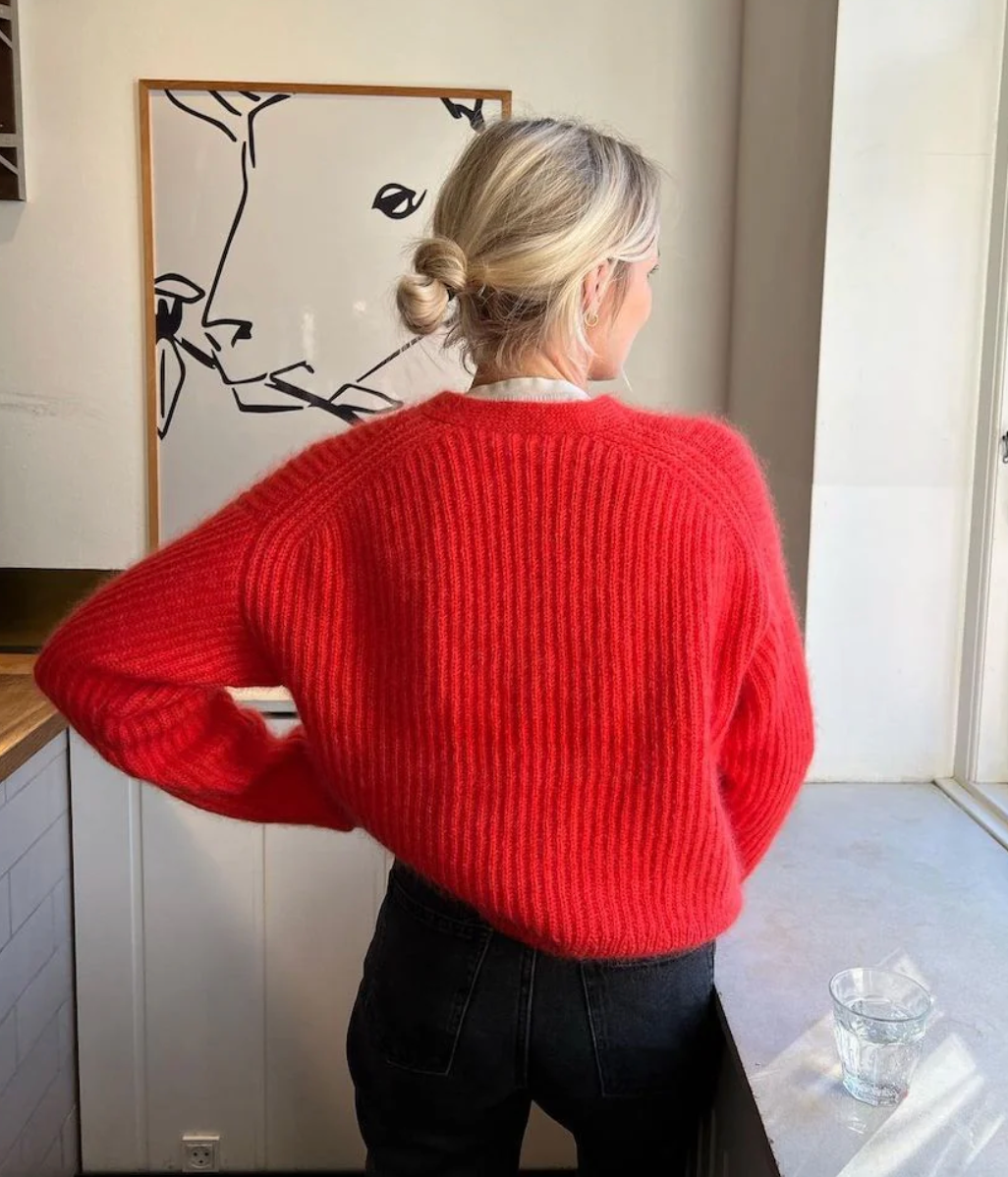 Agnete Cardigan Anleitung - PetiteKnit