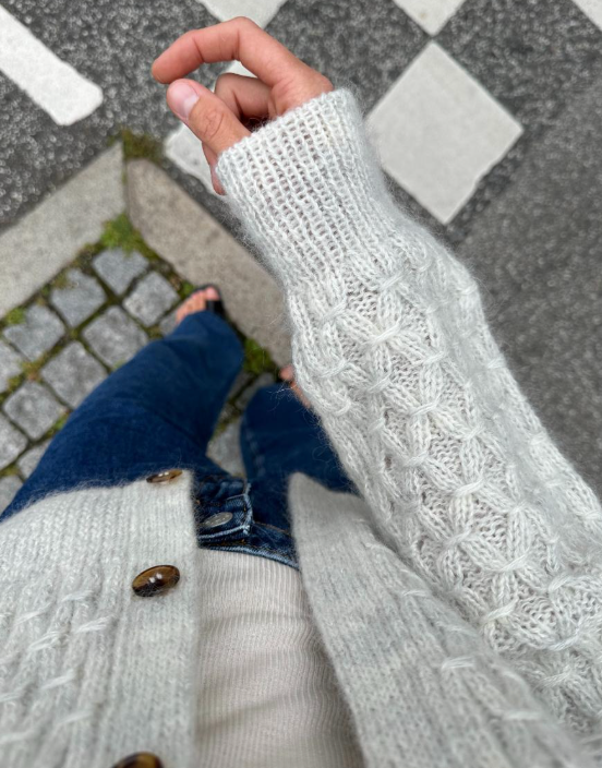 Jenny Jacket V-Neck Anleitung - PetiteKnit