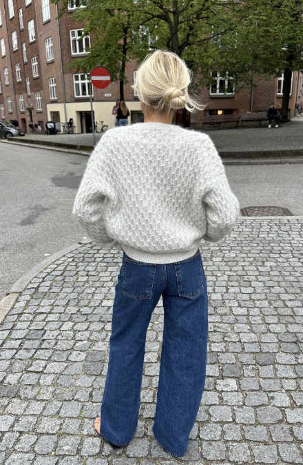 Jenny Jacket V-Neck Anleitung - PetiteKnit