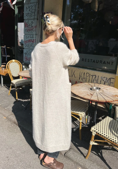 Keine Schnickschnack Strickjacke Anleitung - PetiteKnit