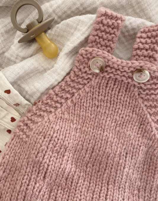 Kleiner Bruder Strampler Anleitung - PetiteKnit