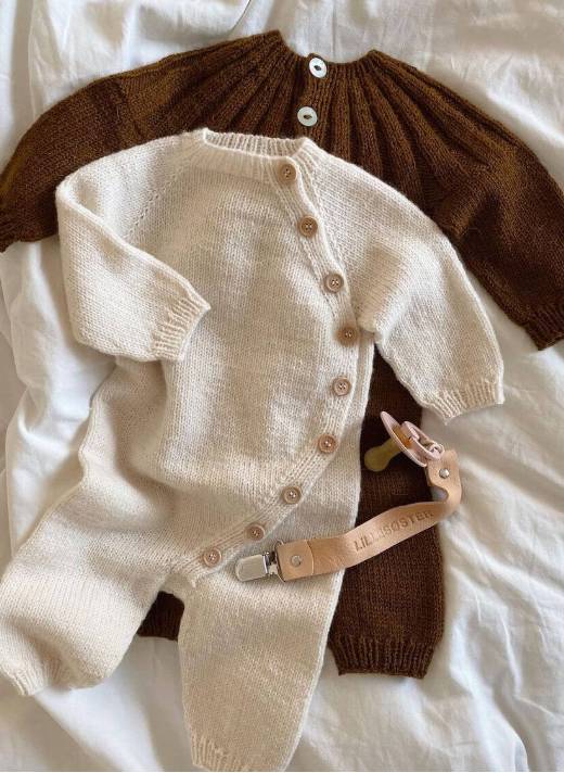 Monday Suit Anleitung - PetiteKnit