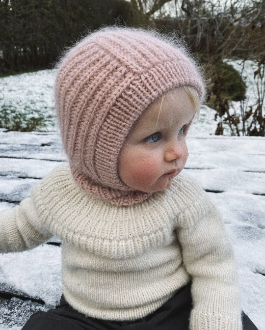 November Balaklava Mini Anleitung - PetiteKnit