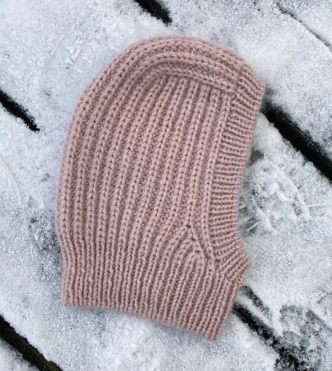 November Balaklava Mini Anleitung - PetiteKnit
