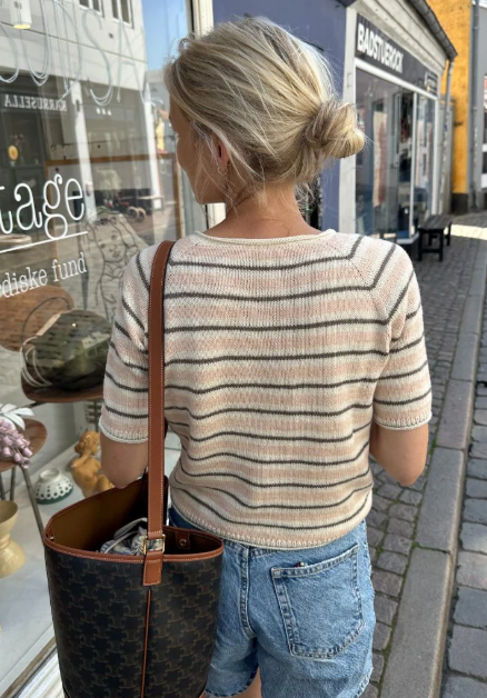Amelie Tee Anleitung - PetiteKnit