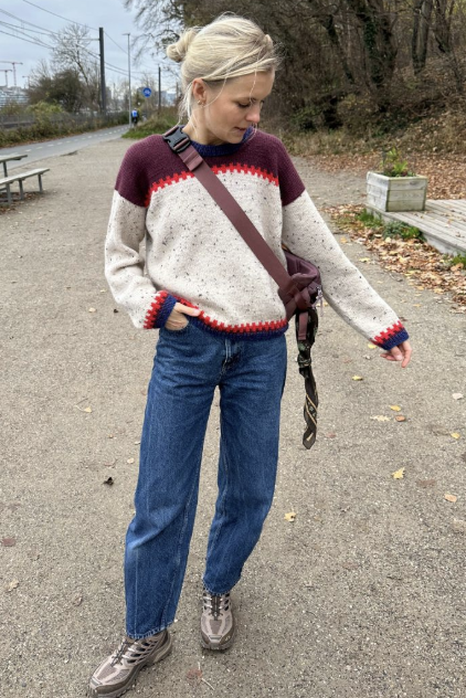 Cross Sweater Anleitung - PetiteKnit