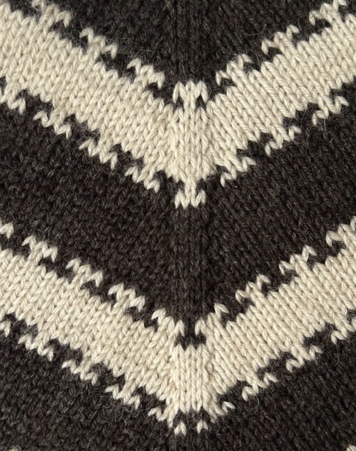 Key Sweater Anleitung - PetiteKnit