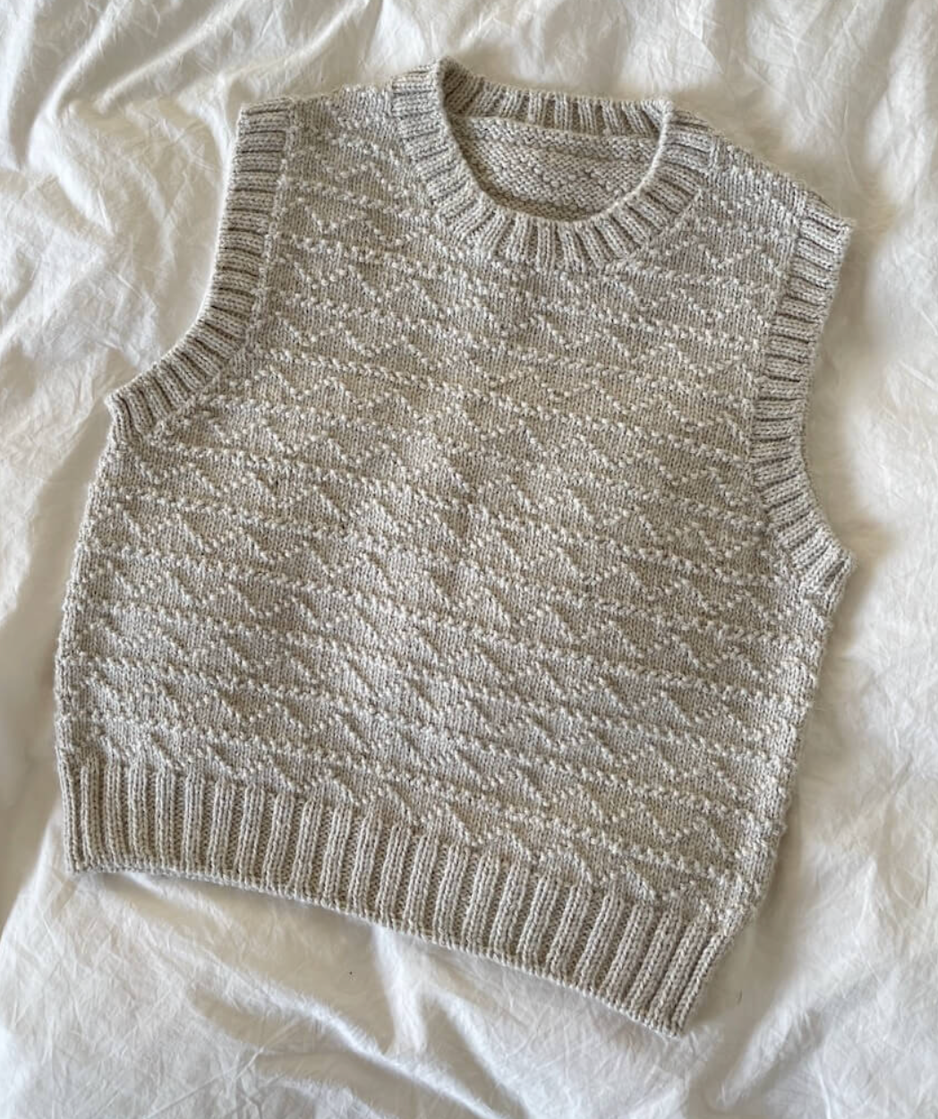 Sille Slipover Anleitung - PetiteKnit