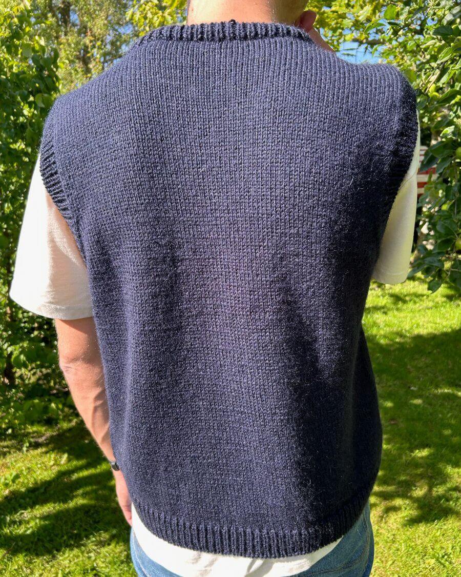 Novice Slipover Man Anleitung - PetiteKnit