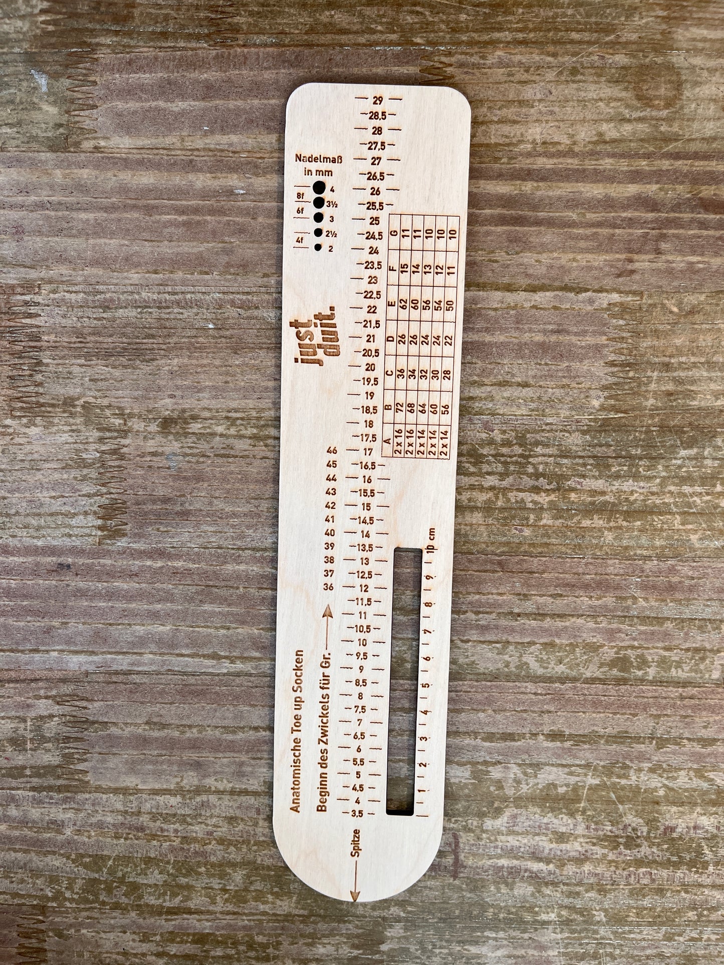 Sockenlineal ToeUp "Just Duit"