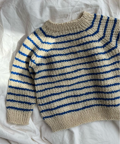 Friday Sweater Baby Anleitung - PetiteKnit