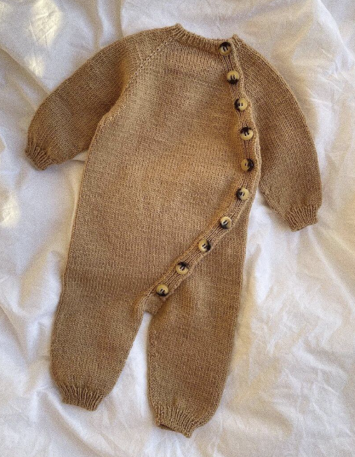 Monday Suit Anleitung - PetiteKnit