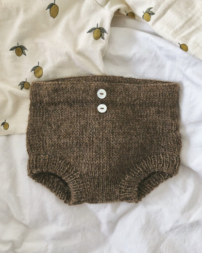 Elinors Windelhose Anleitung - PetiteKnit
