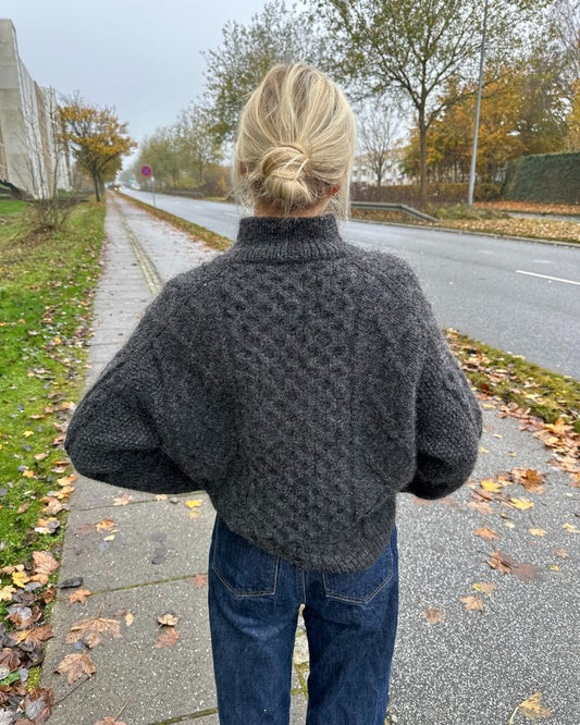 Dagmar Sweater Anleitung - PetiteKnit