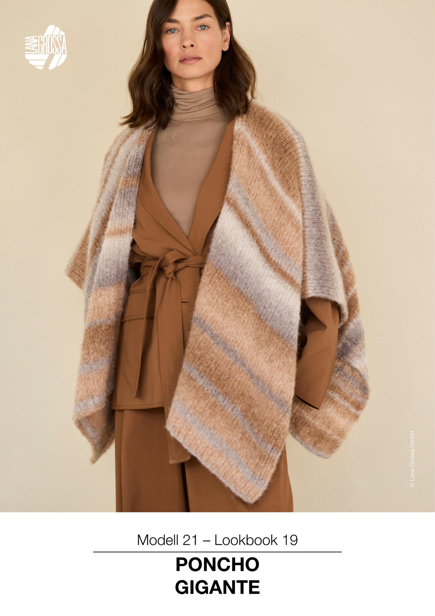 Poncho Gigante (Lookbook 19)