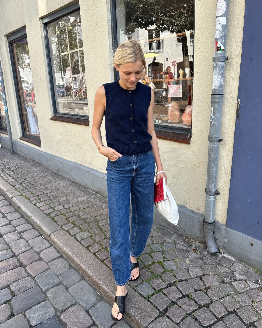 Maggie Vest Strickpaket - Cool Wool Big