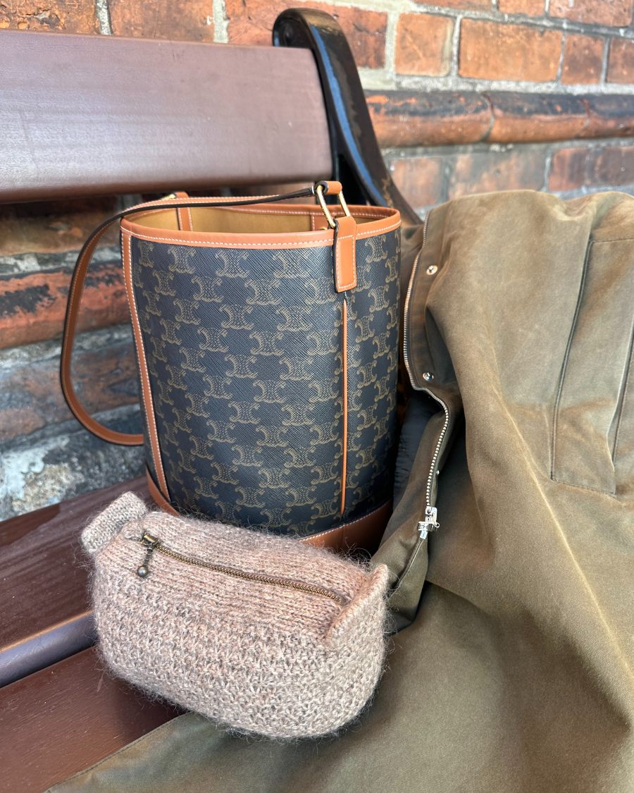 Marie Clutch Anleitung - PetiteKnit