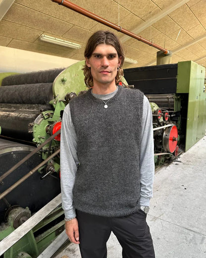 Novice Slipover Man Strickpaket - Brigitte No 2