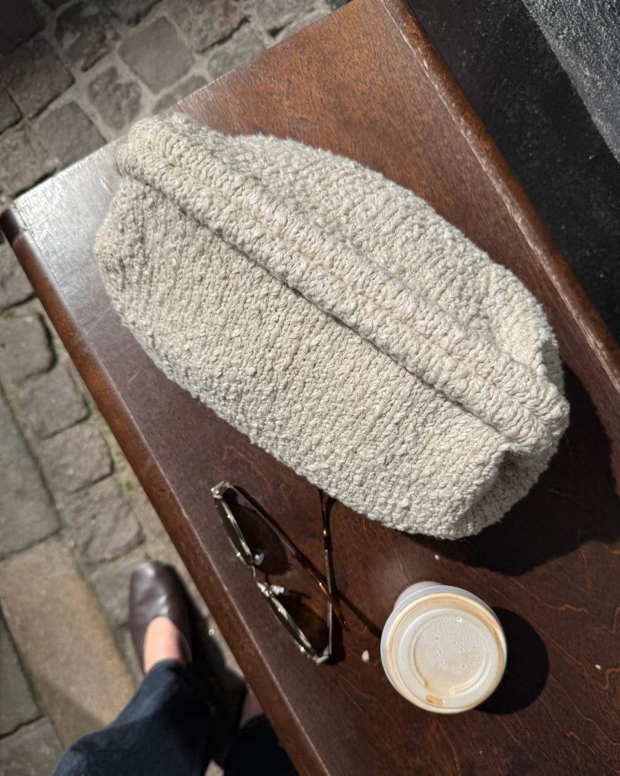 Teddy Clutch Anleitung - PetiteKnit